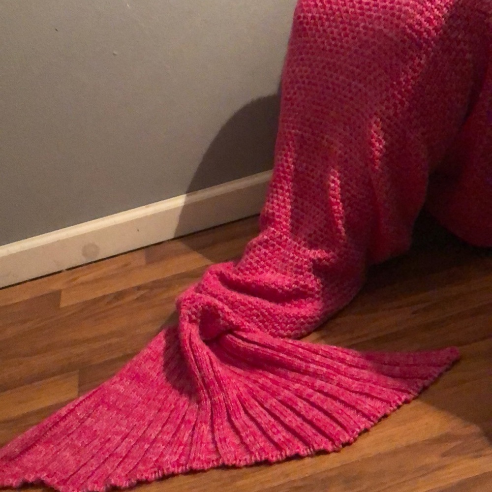 Mermaid tail blanket